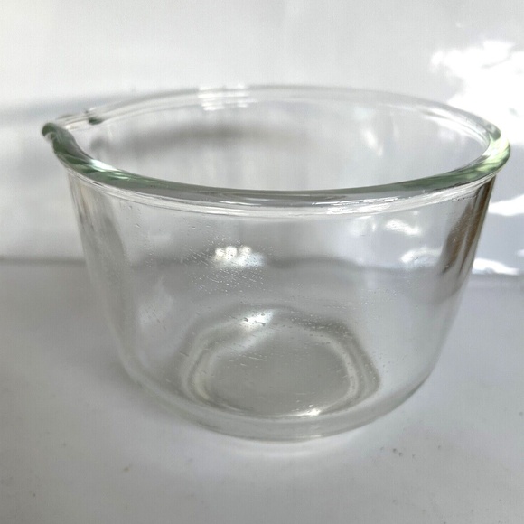 Vintage Clear Fire King Mixing Bowl for Sunbeam Stand Mixer 6.5 dia Holds 2 qts - Picture 2 of 7